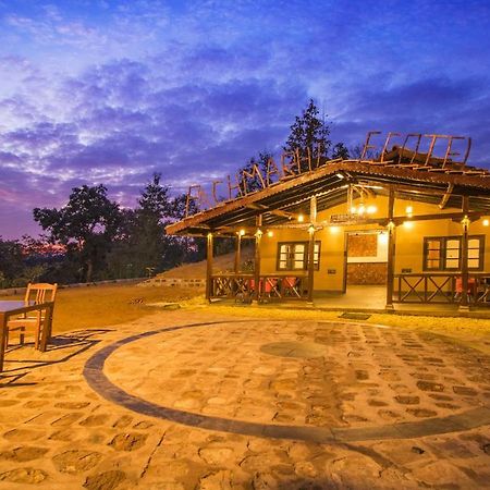 Wowstayz Pachmarhi Ecotel Exterior foto