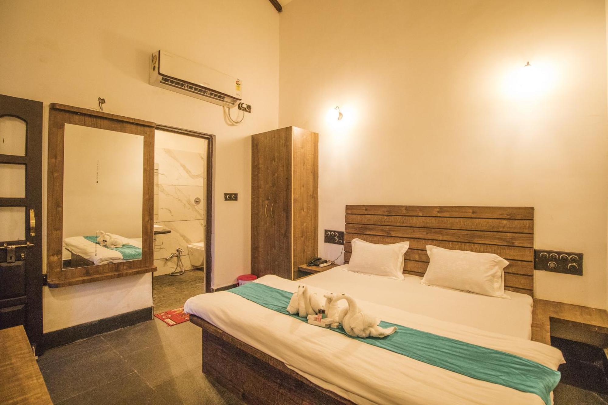 Wowstayz Pachmarhi Ecotel Exterior foto